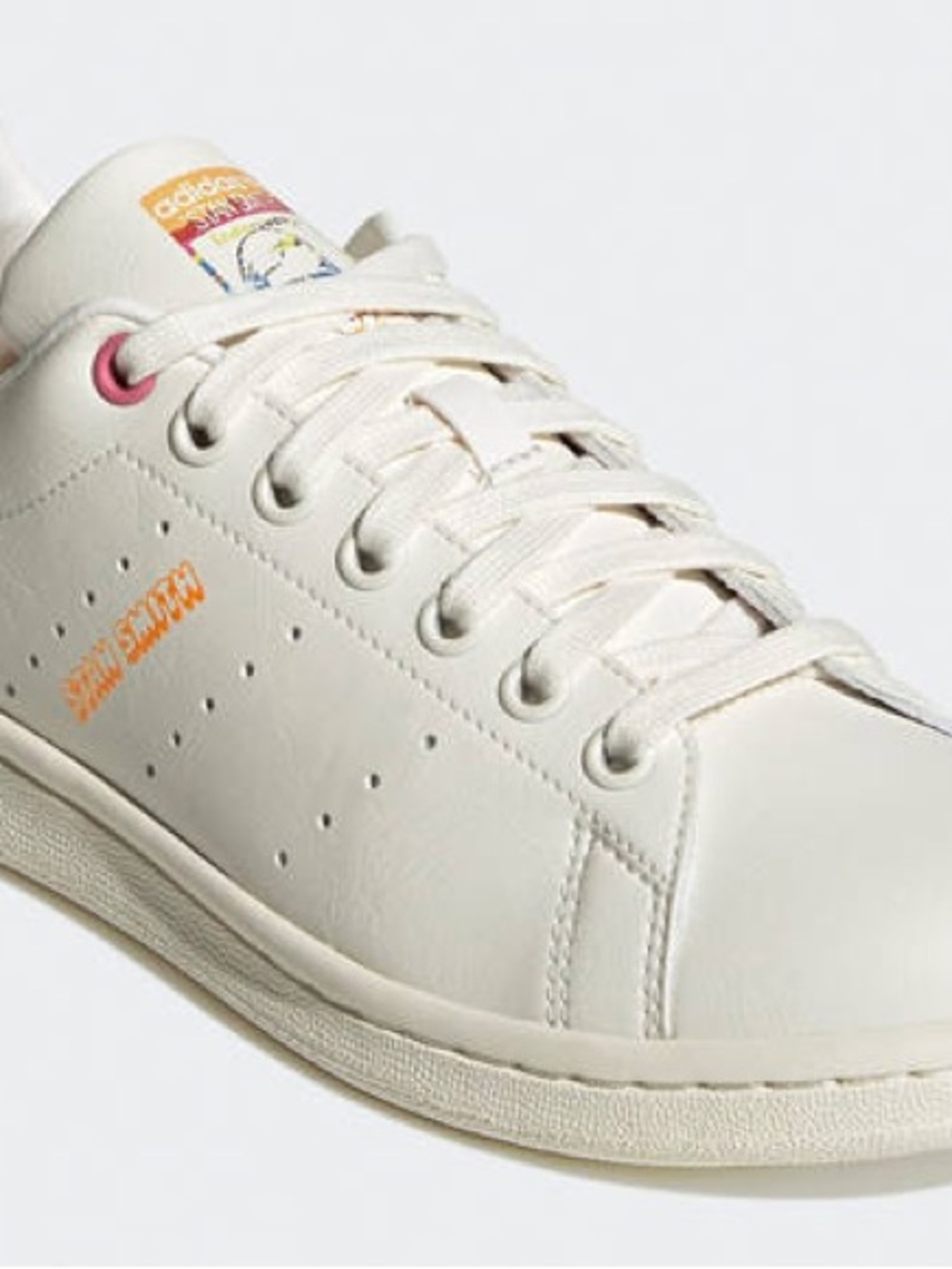 Adidas women’s  Stan Smith Shoes 8.5  - Cream with Pink Accent